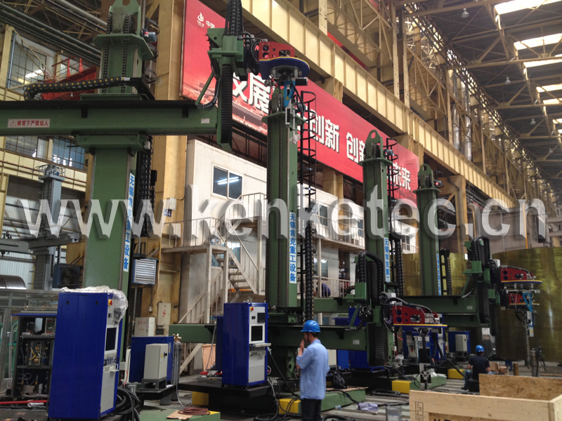 <b>重型焊接操作機（內(nèi)壁端面堆焊、窄間隙內(nèi)對接</b>